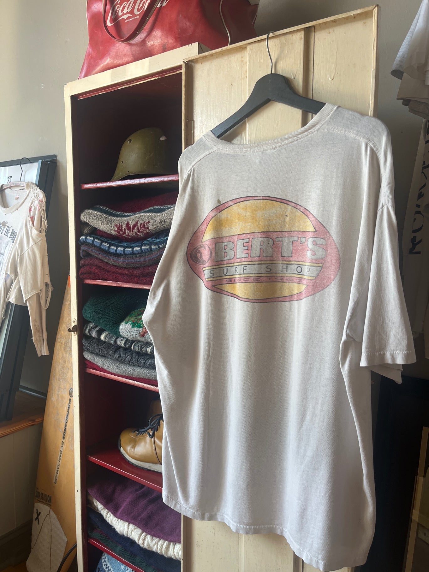 Vintage Bert's Surf Shop T-Shirt White
