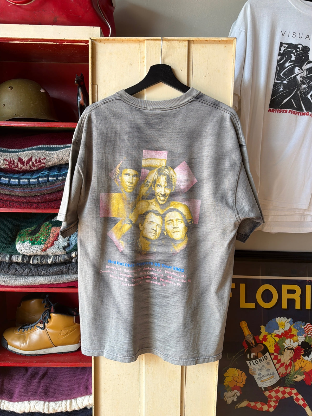Red Hot Chili Peppers T-Shirt XL Gray