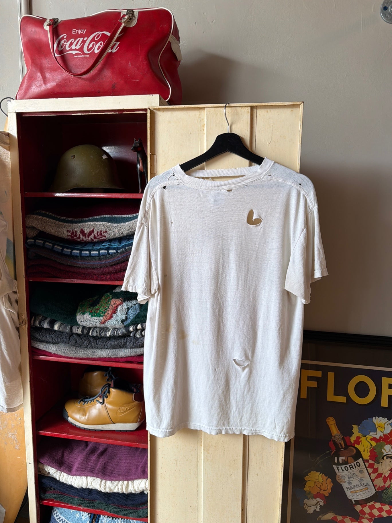 Vintage Thrashed White House Tee