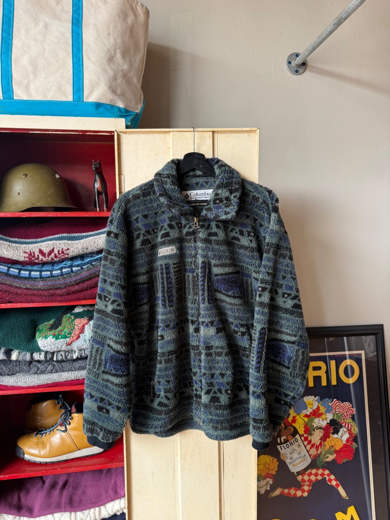 Columbia Jacket L Multi-color (predominantly blue, black, and gray)