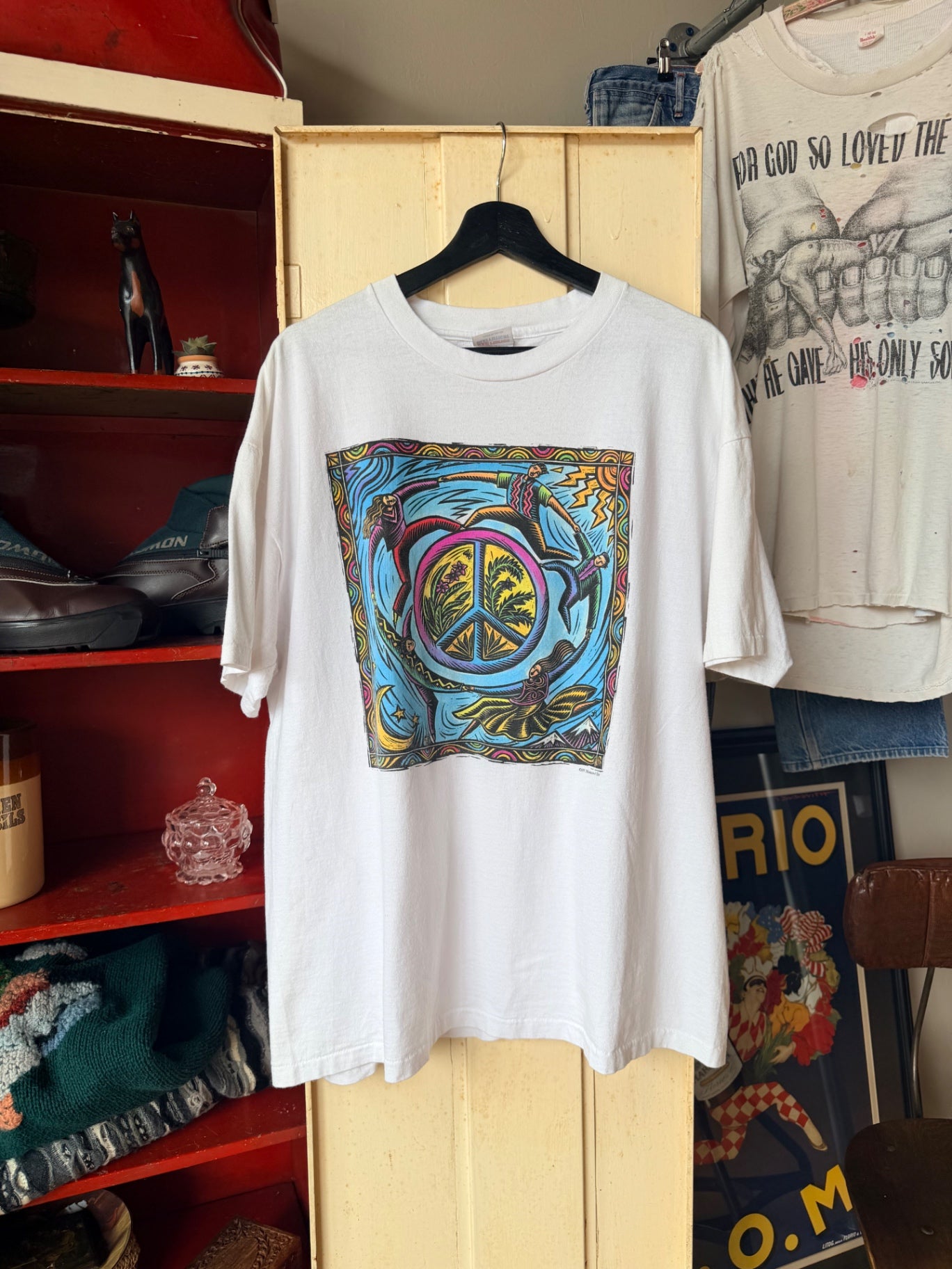 Peace Art Tee Size Xl