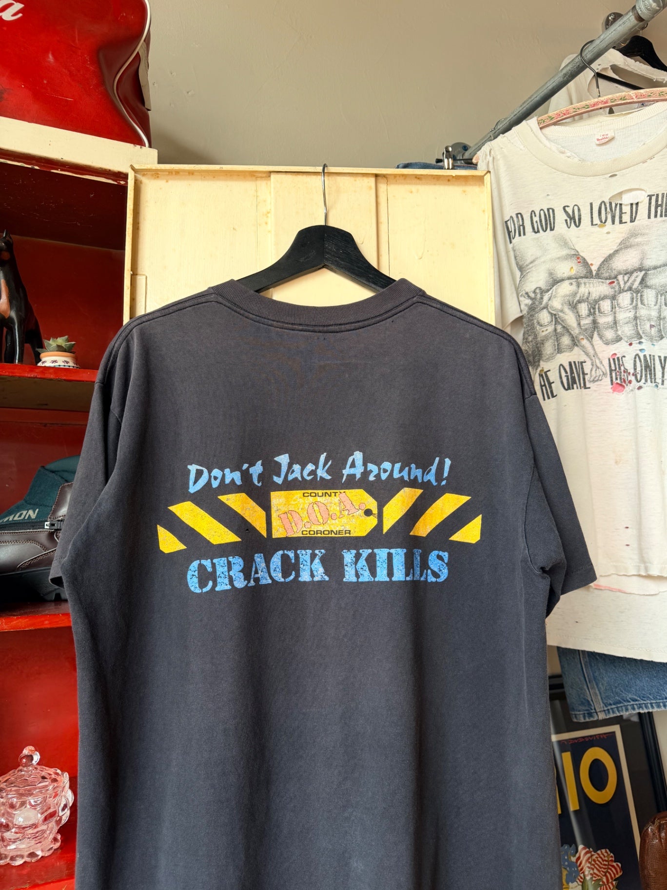 Crack Kills Tee Size XL