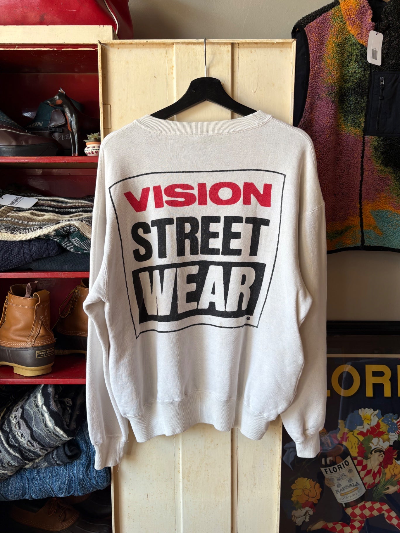 Vision Street Wear CrewNeck Size L