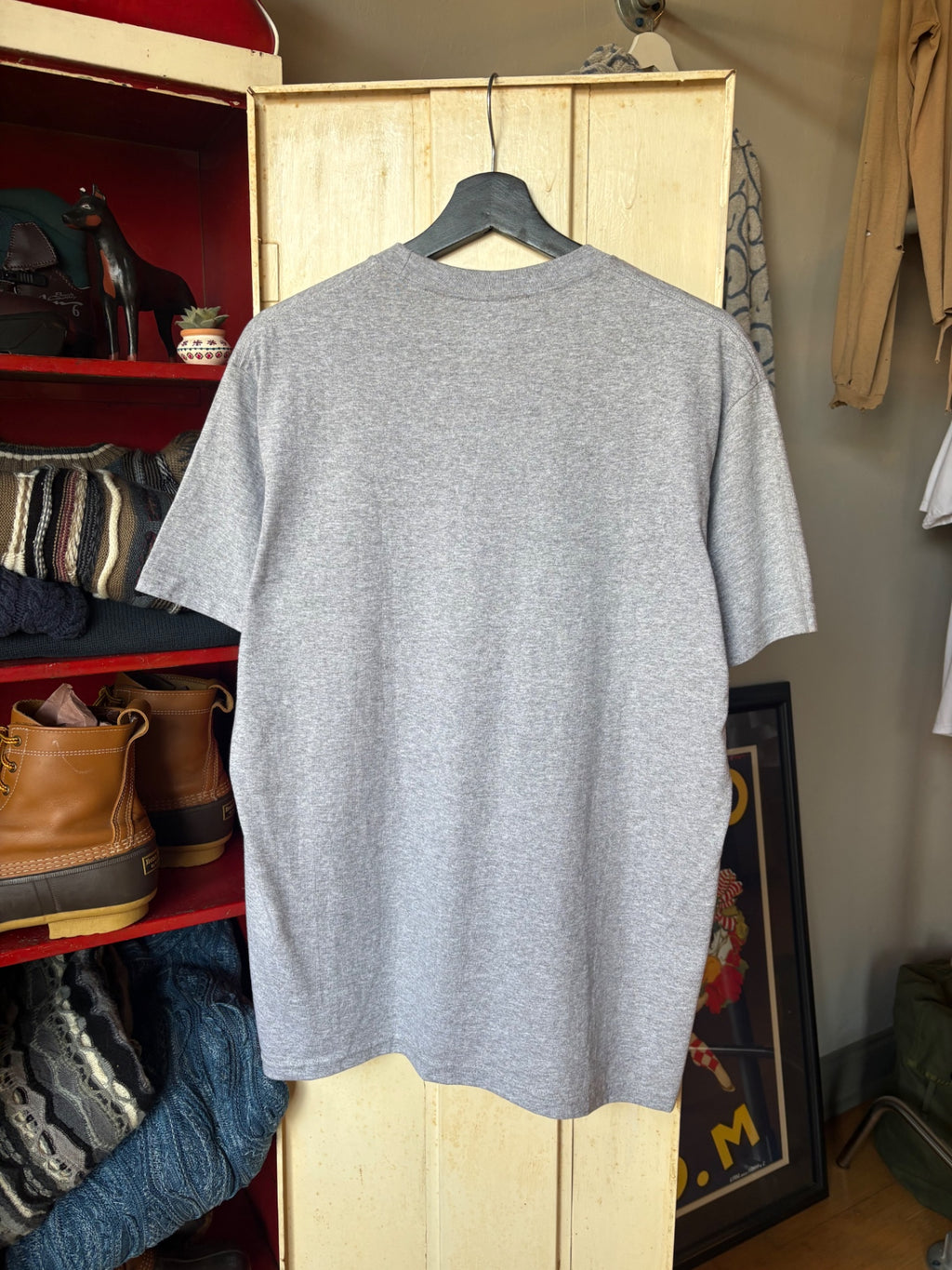 Gray Supreme Size M