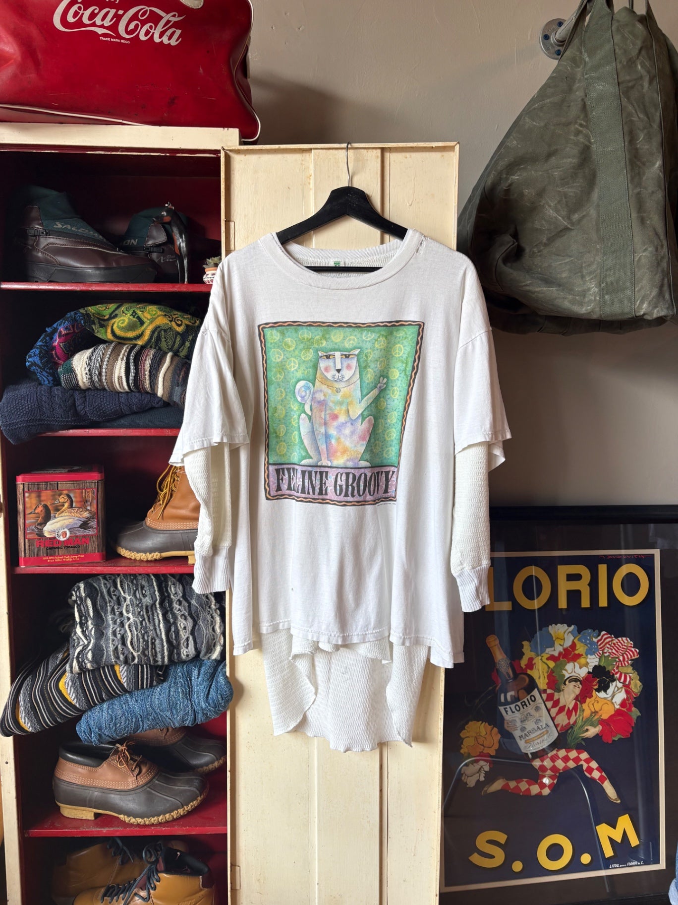 feline groovy cat tee size xl
