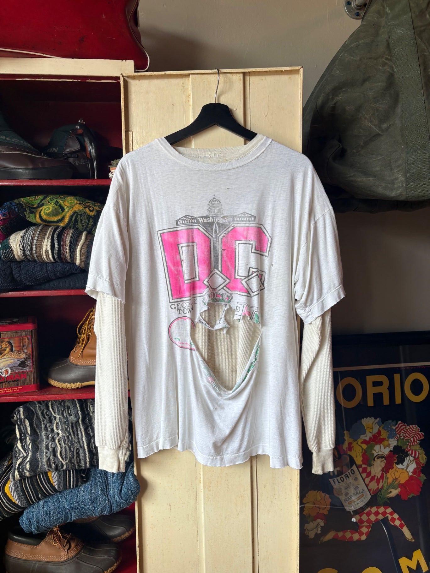 Thrashed Washington DC Tee XL