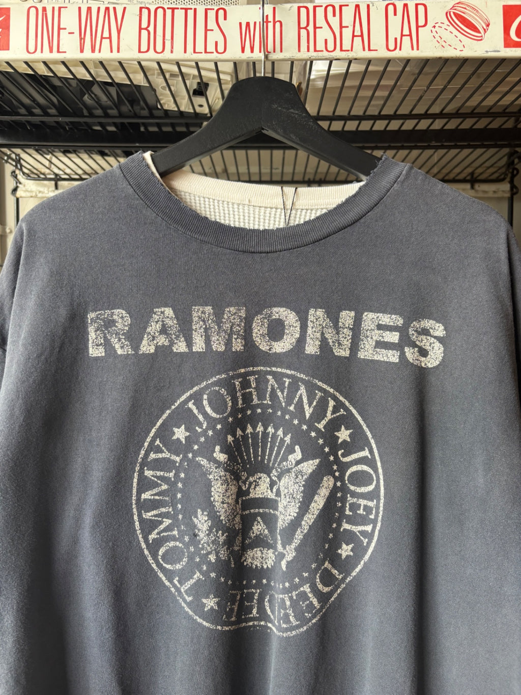 Early 00s Ramones band tee