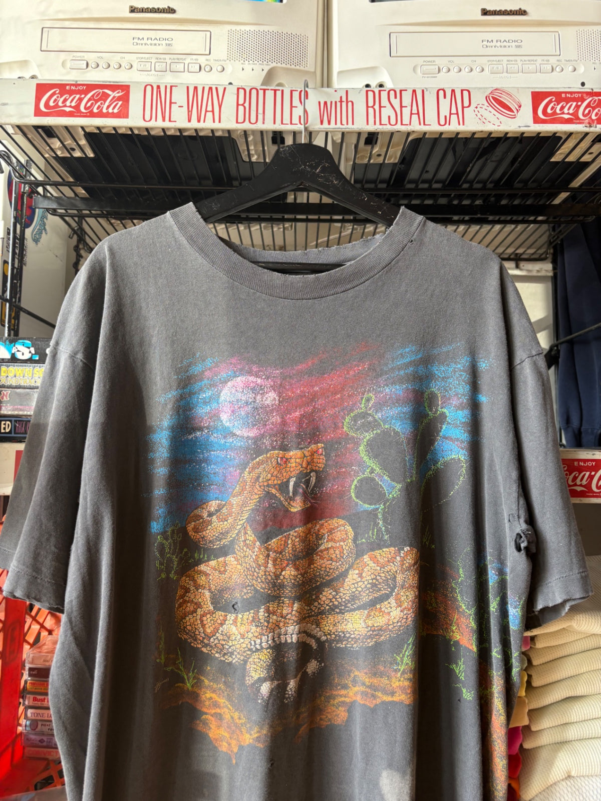 Faded Out Snake tee L 