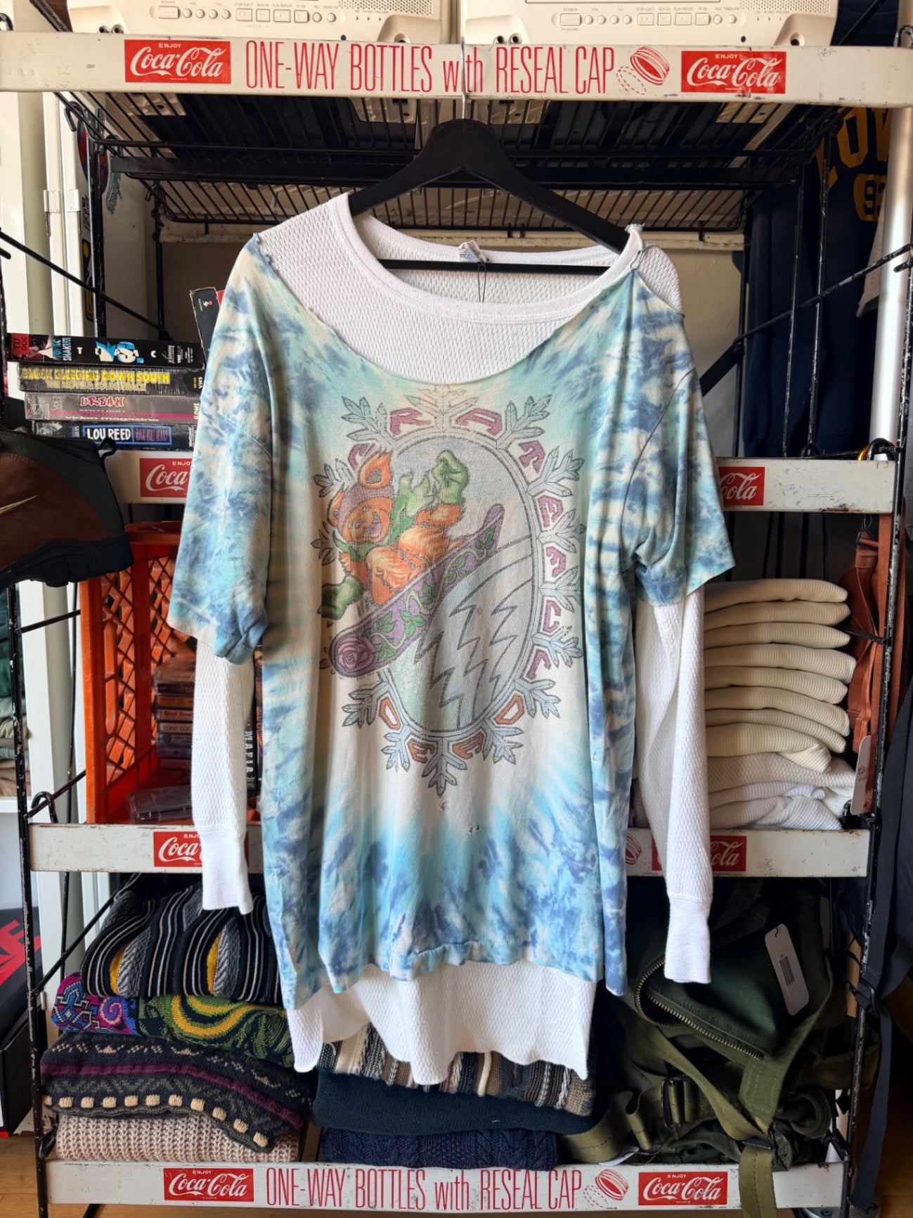 Thrashed Grateful Dead Snowboard Tee
