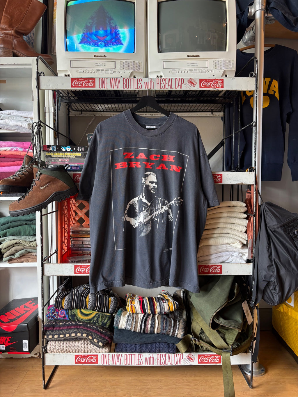 Zach Bryan Tee Size XL