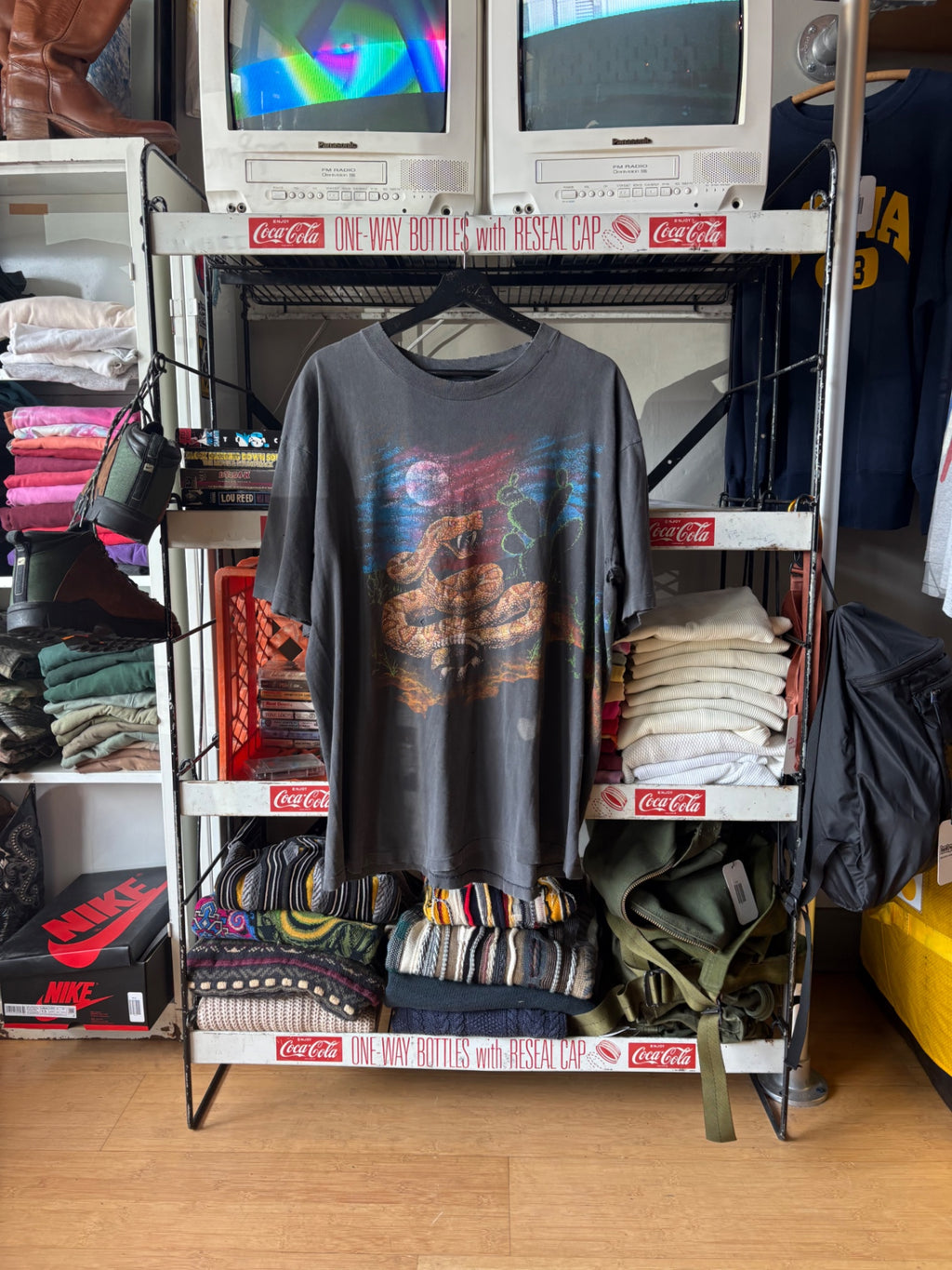 Faded Out Snake tee L 