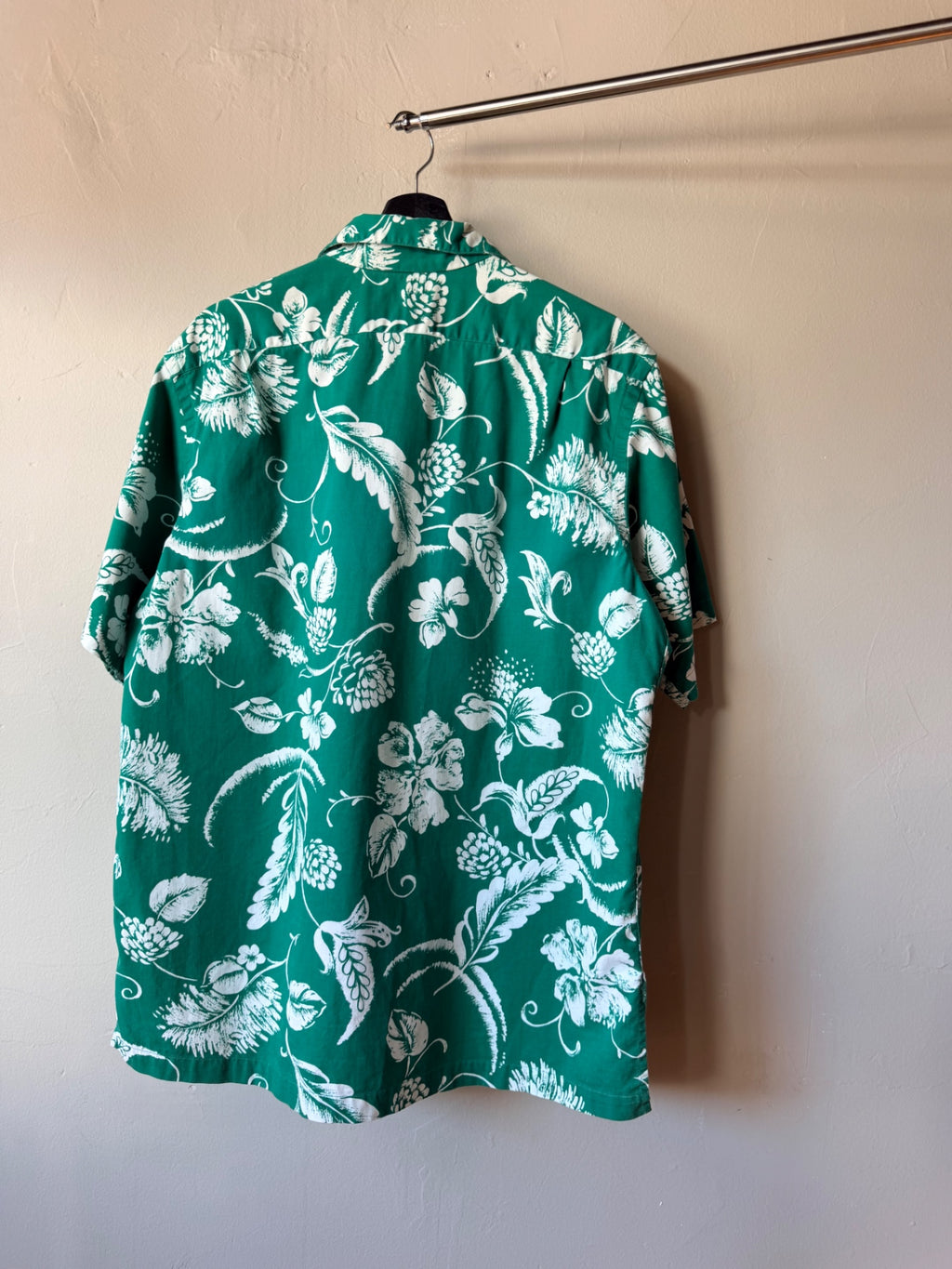 1980s Green Floral Polo Loop Collar Button Up Shirt XL