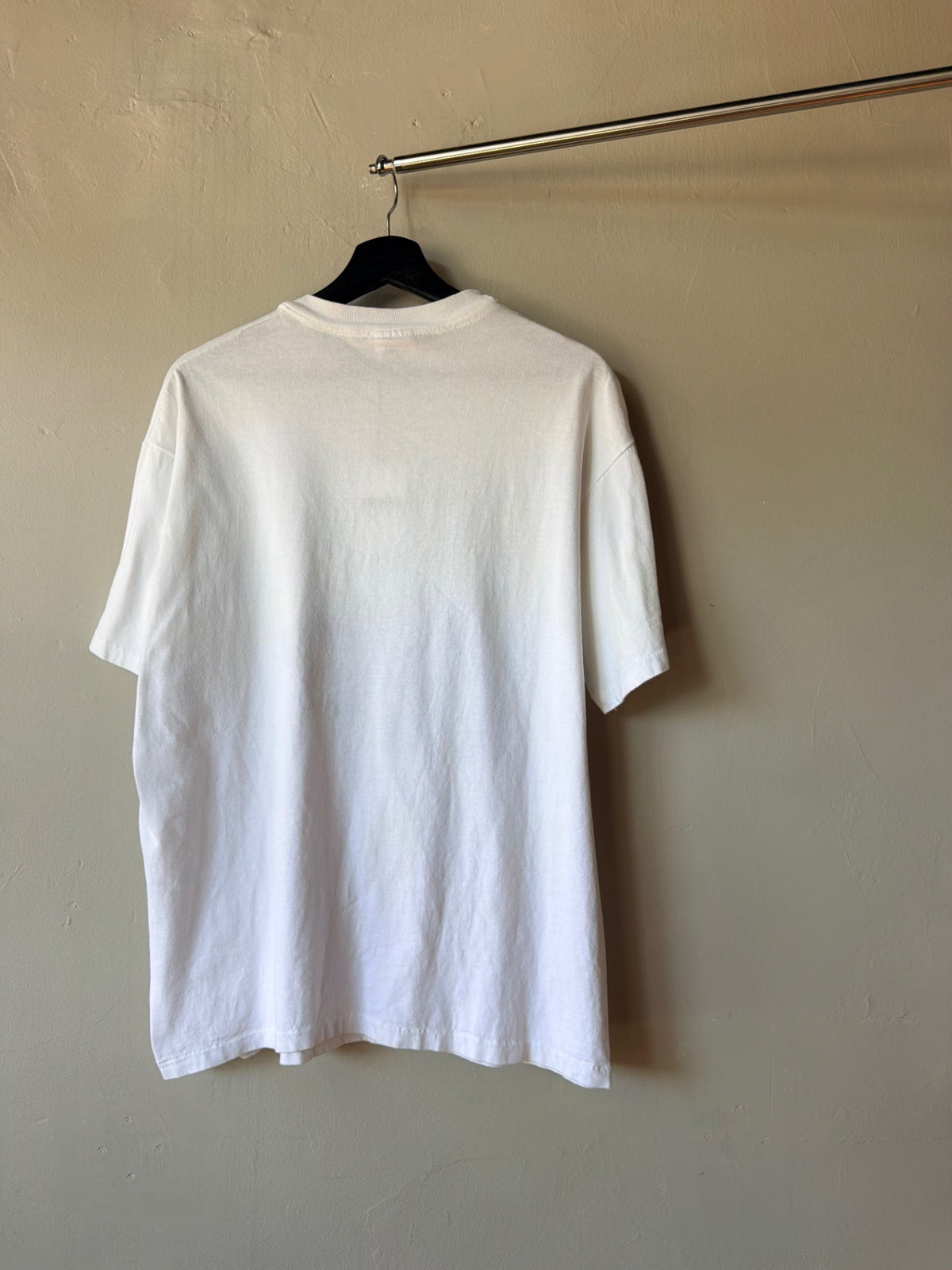 Character Art tee XL