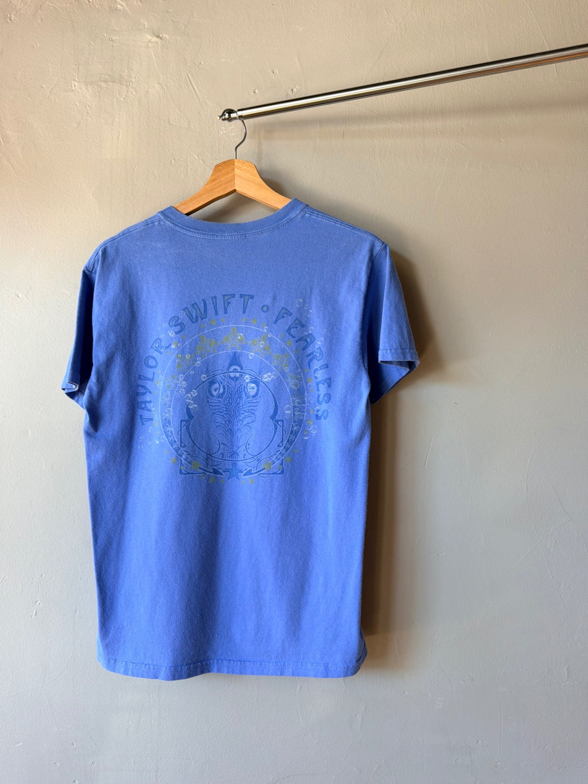 Rare Taylor Swift 2008 Fearless Tour Tee Size M