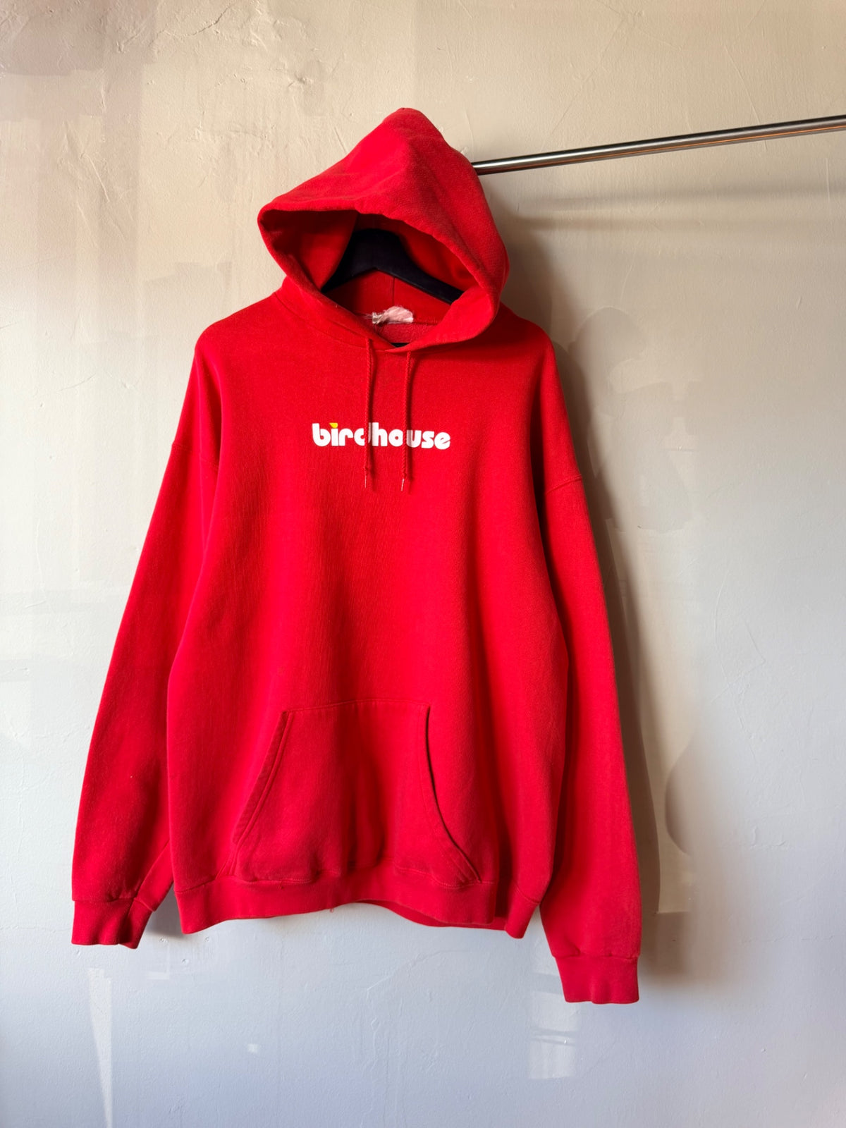 Red 1990s Silk Tag Birdhouse Hoodie Size XL
