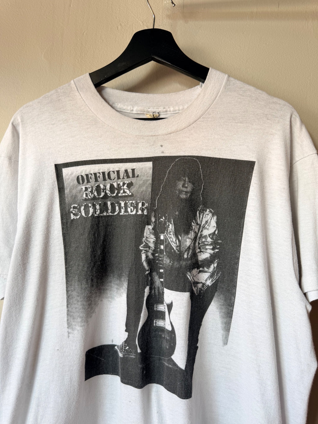 Official Rock Soldier Tee L