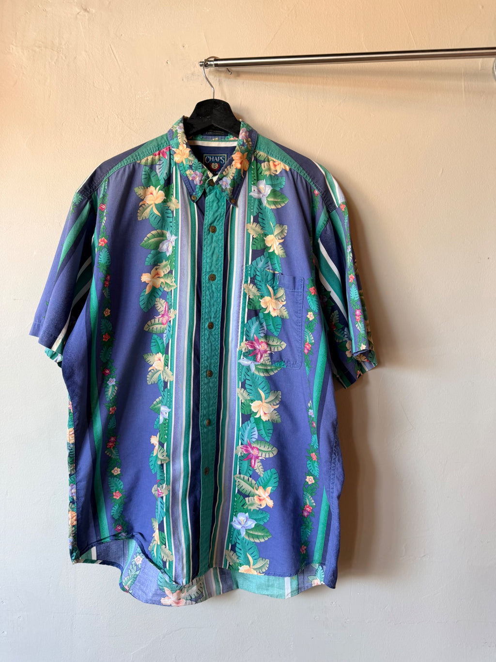 Chaps Ralph Lauren Floral Button Up Size XL