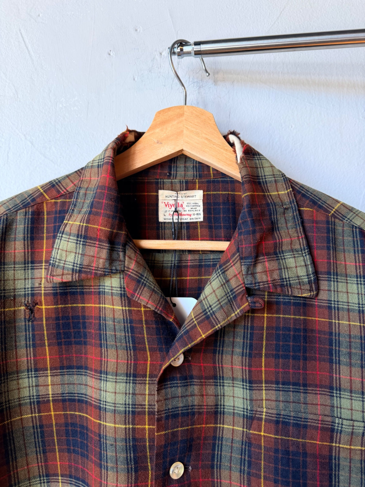 1960s Hathaway Plaid Wool Cotton Loop Collar Flannel Size L