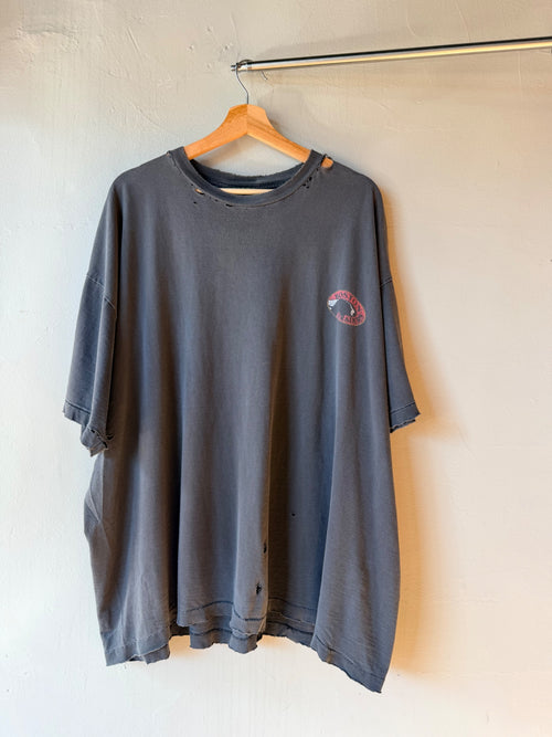 1990s Thrashed Faded Boston Traders Fishing Tee Size XL