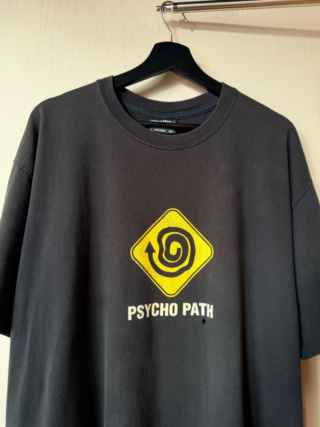 2000s Thrashed Faded Player Tee Size XL