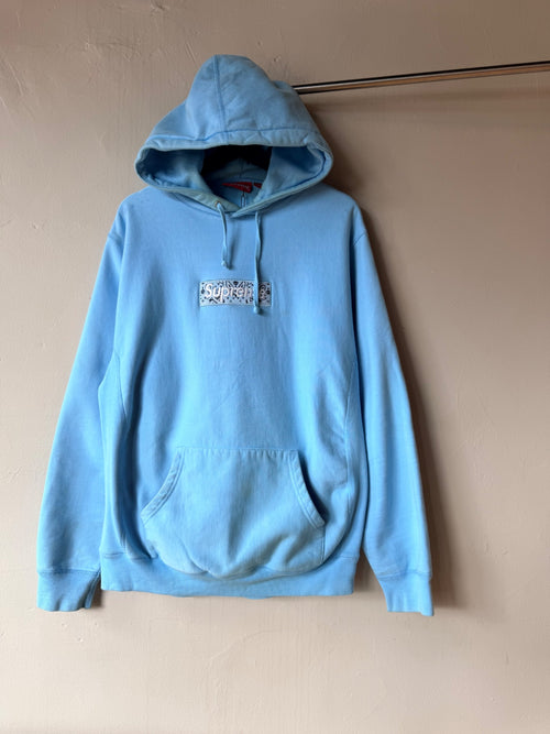 (FAKE) Baby Blue Supreme Bandana Box Logo Hoodie Size Large