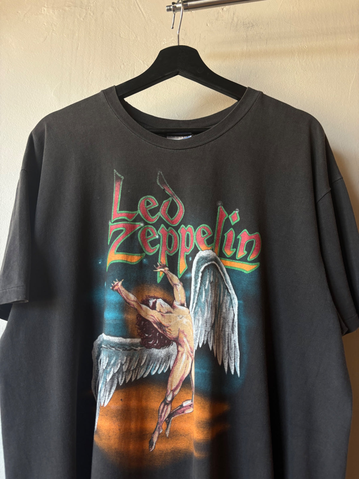 Led Zeppelin Band tee Size XL